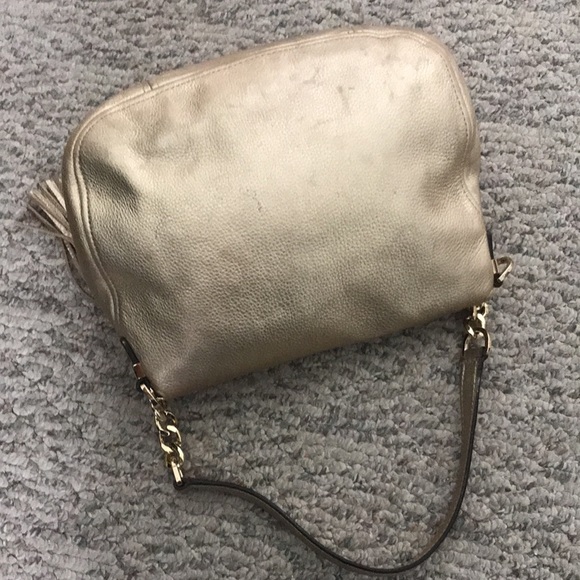 Michael Kors Bedford Tassel Gold Pebbled Leather Flap Bag - Picture 3 of 16